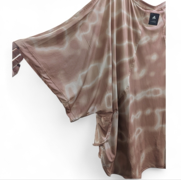 Adidas 11 Honore Training Tee In Ambient Blush - Picture 6 of 8